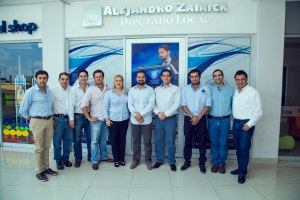 Entregan apoyo a empresarios_01