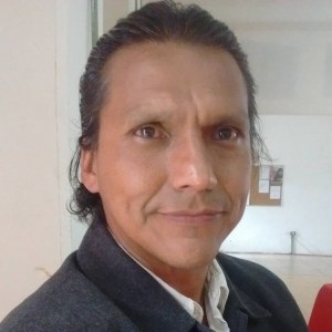Carlos Morales Tapia*