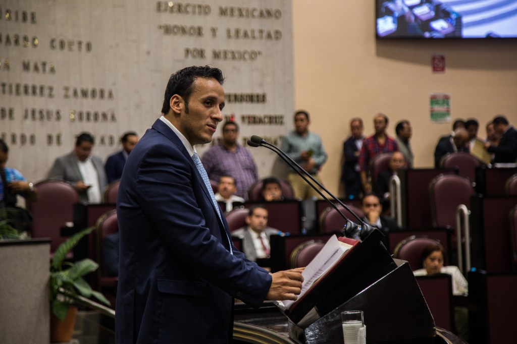 LXIV Legislatura veracruzana saca iniciativas de la&nbsp;«congeladora»