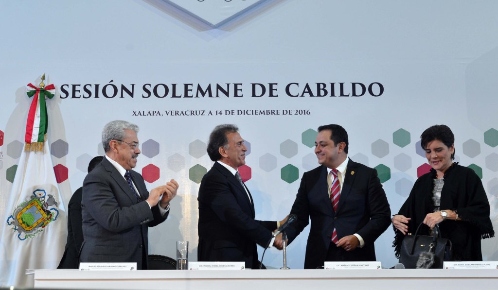 Américo Zúñiga, un presidente eficiente, honesto y cercano al pueblo: Yunes&nbsp;Linares