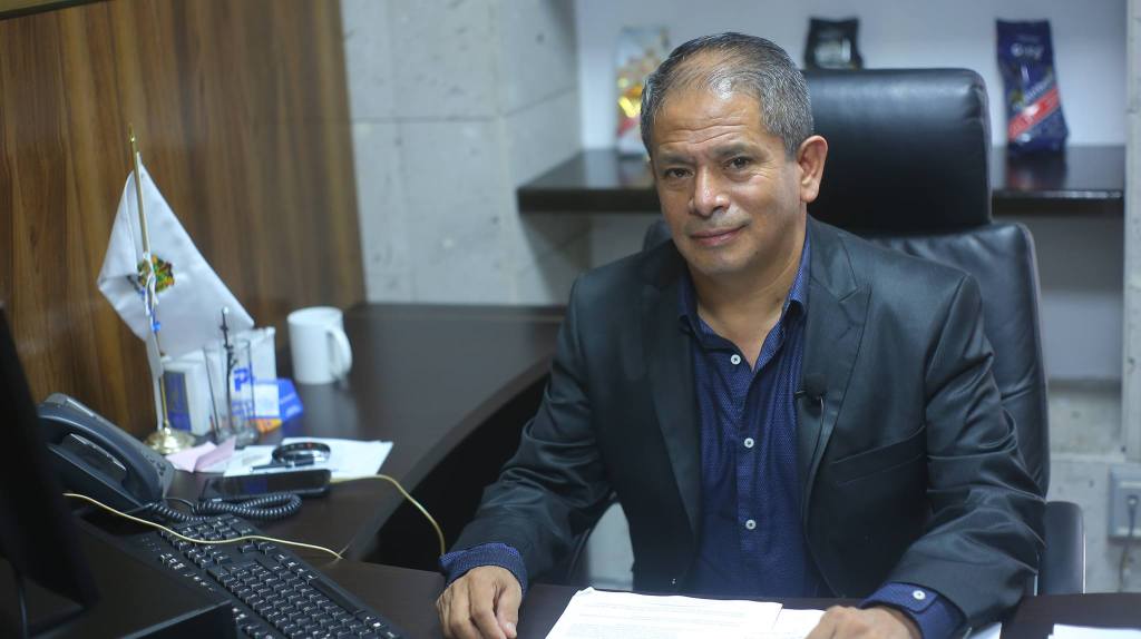 Veracruz debe cumplir con legislación ambiental: Hugo&nbsp;González