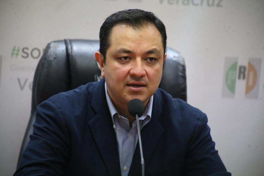 Instituciones en México, vulneradas ante ejercicios antidemocráticos: Américo&nbsp;Zúñiga