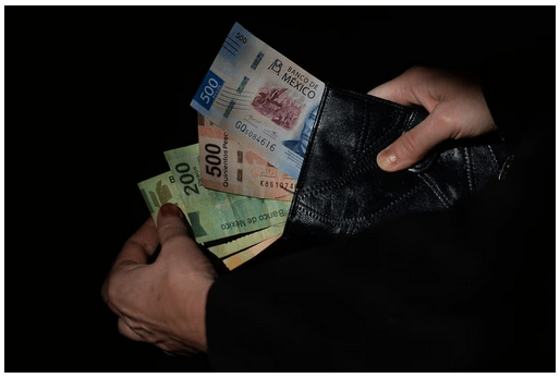 El dólar le coquetea al&nbsp;peso