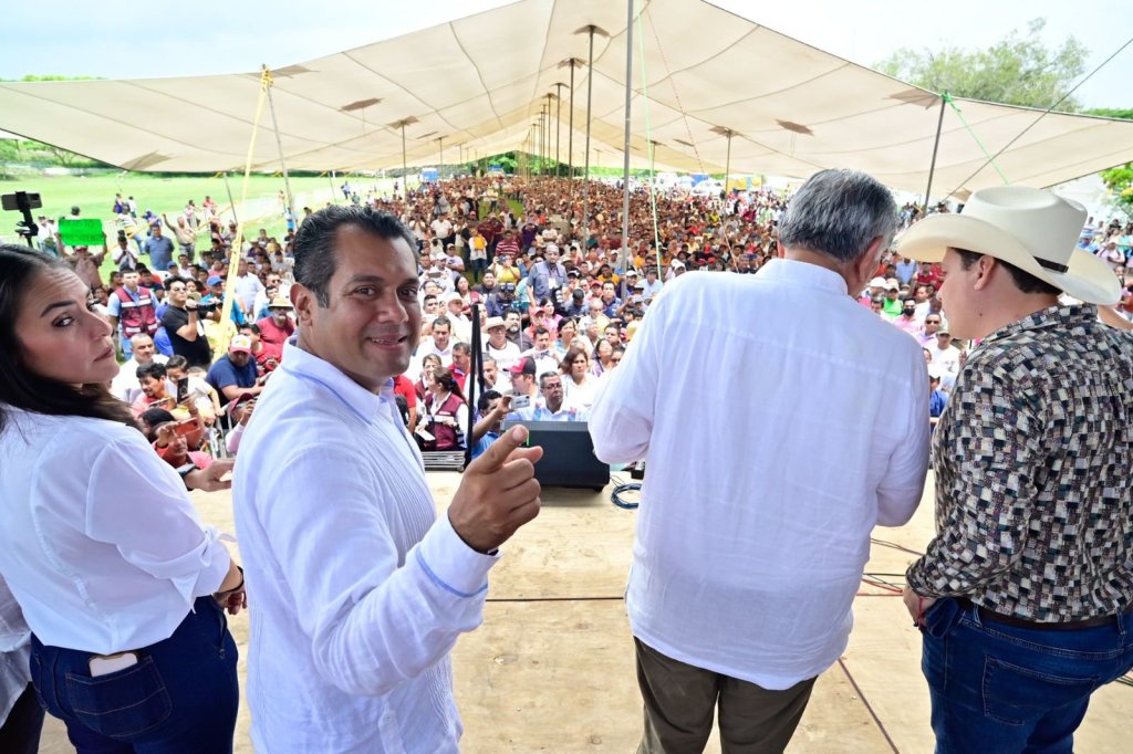 Los Tuxtlas recibieron a&nbsp;Adán