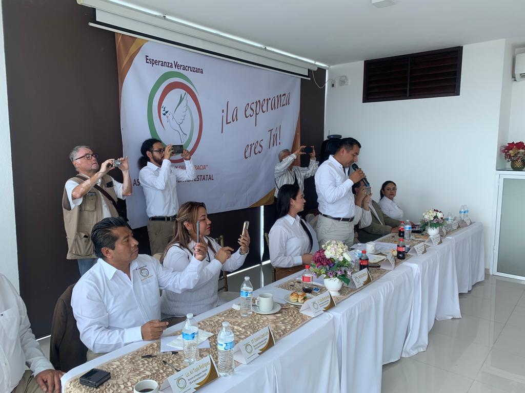 Inicia la efervescencia&nbsp;política