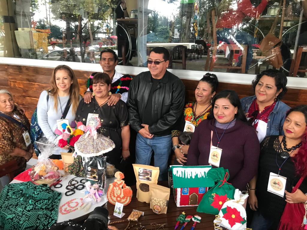 Respaldo a artesanos&nbsp;(videos)