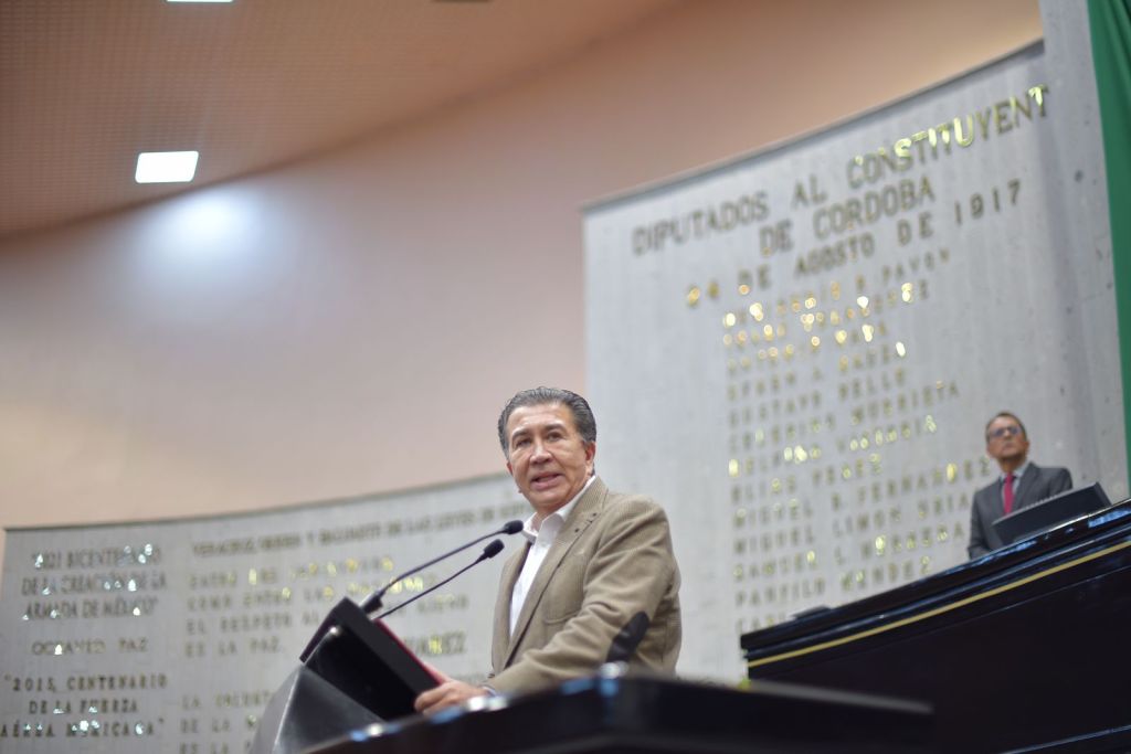 ¿El que las hace no las&nbsp;consciente?