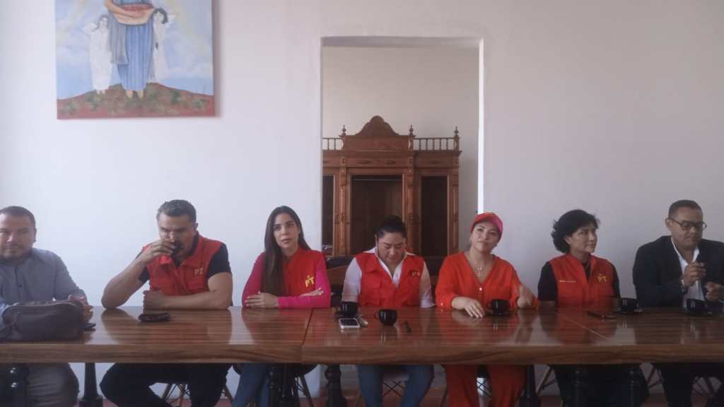 La 4T pertenece a la ciudadanía: Devaux&nbsp;Zurita